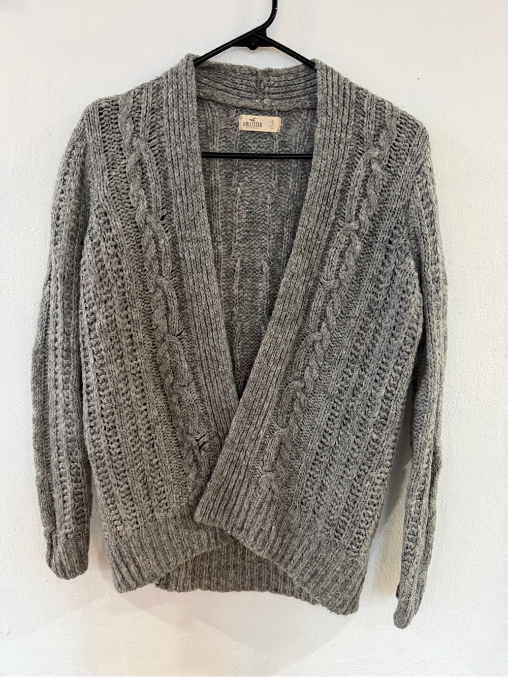 Hollister Gray Cable Knit Open-Front Cardigan